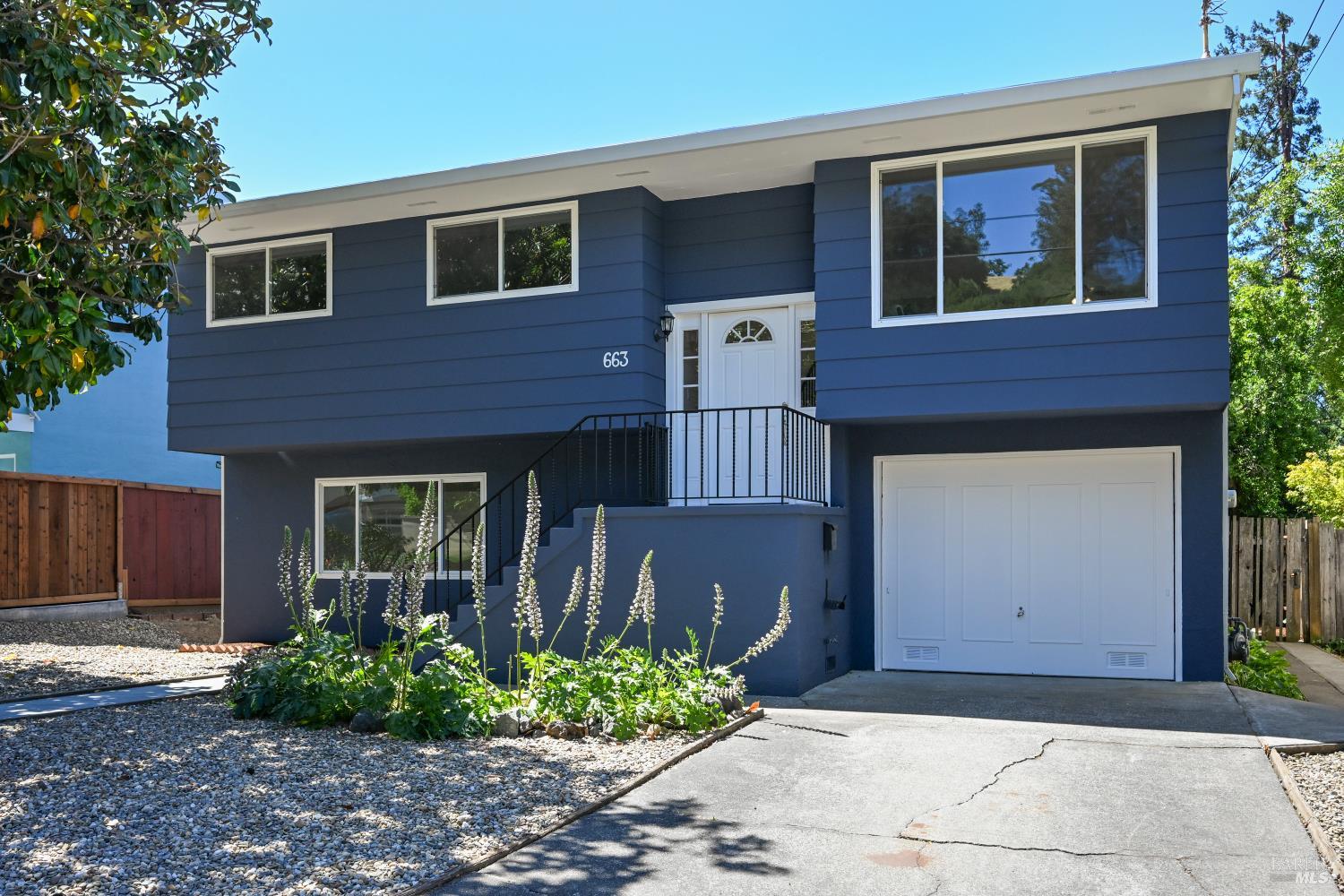 Detail Gallery Image 1 of 44 For 663 Cherry St, Novato,  CA 94945 - 3 Beds | 2 Baths