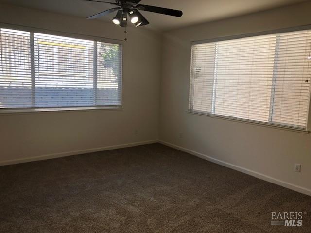 Detail Gallery Image 8 of 11 For 124 Palermo Way, Vacaville,  CA 95688 - 4 Beds | 2/1 Baths