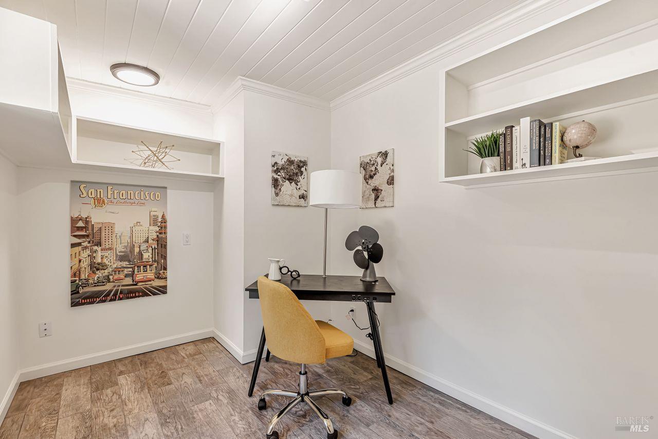 Detail Gallery Image 27 of 43 For 347 Major Dr, Santa Rosa,  CA 95403 - 3 Beds | 2 Baths