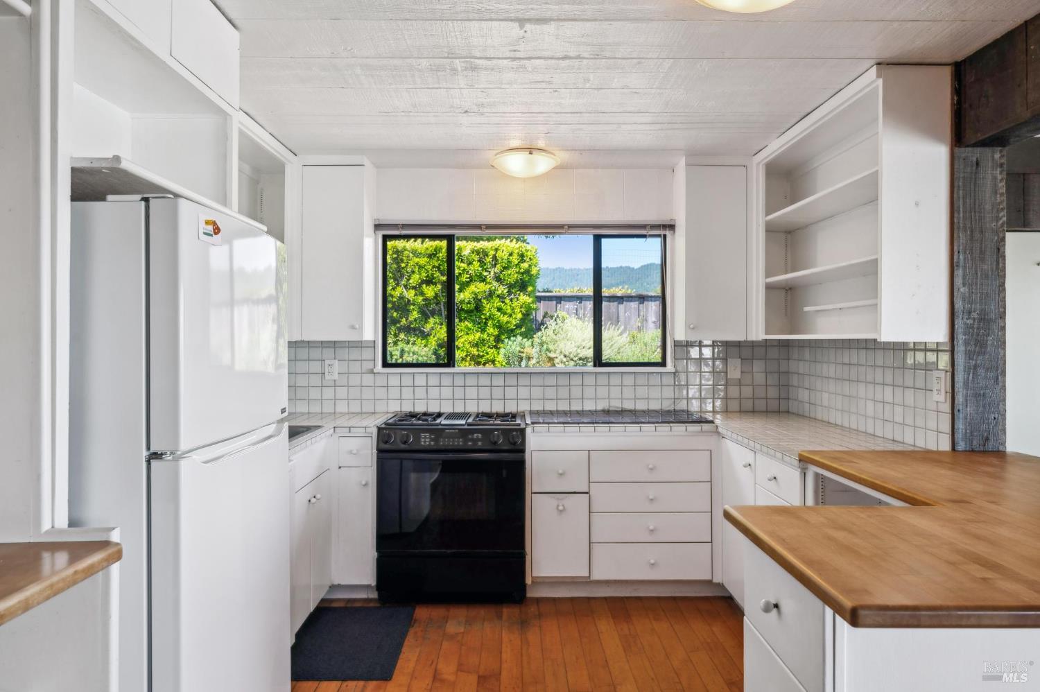 Detail Gallery Image 27 of 52 For 71 Crescente Ave, Bolinas,  CA 94924 - 3 Beds | 2 Baths
