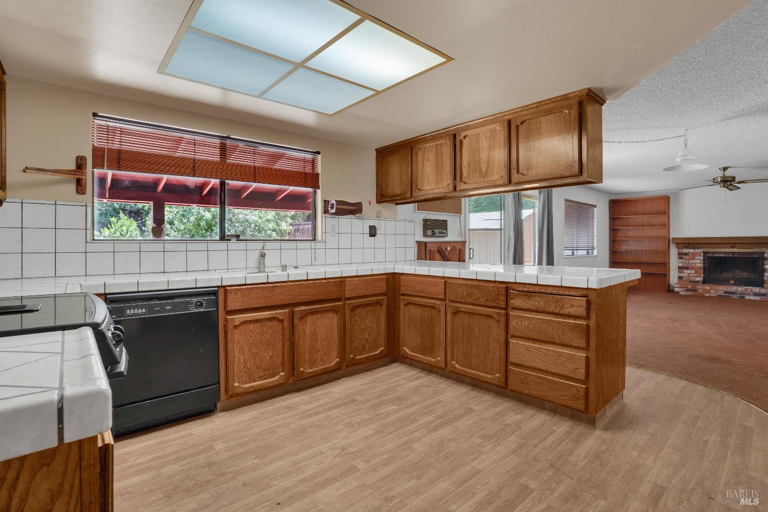 Detail Gallery Image 19 of 45 For 4009 Rimrock Dr, Antioch,  CA 94509 - 4 Beds | 2/1 Baths