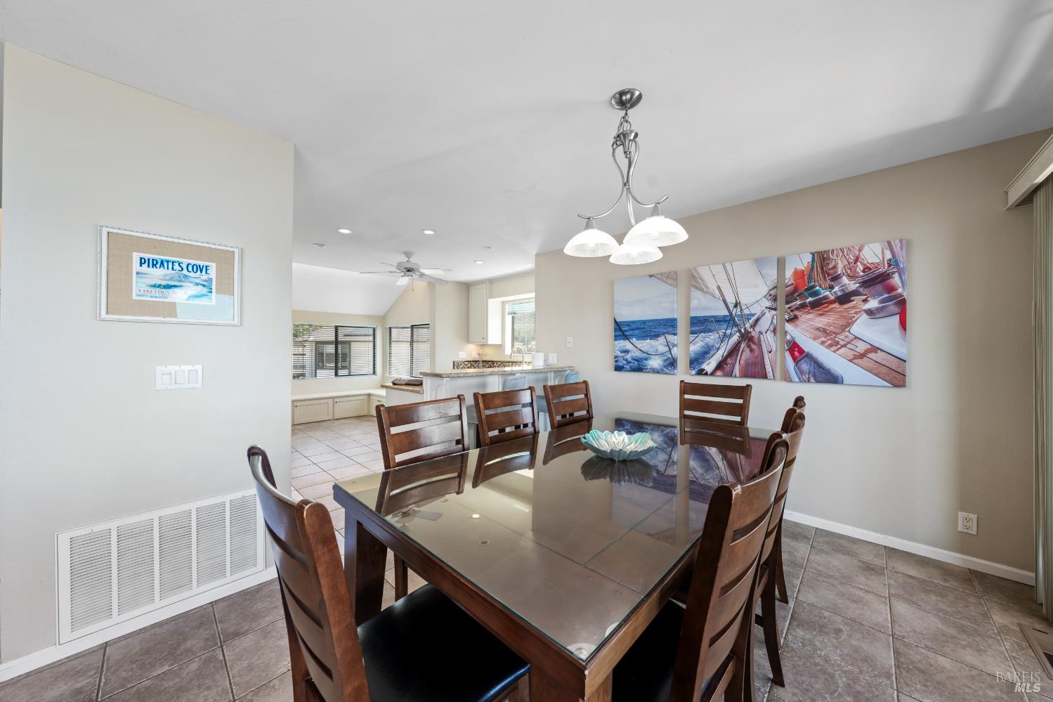 Detail Gallery Image 18 of 68 For 2998 Willow Rd, Kelseyville,  CA 95451 - 2 Beds | 2 Baths