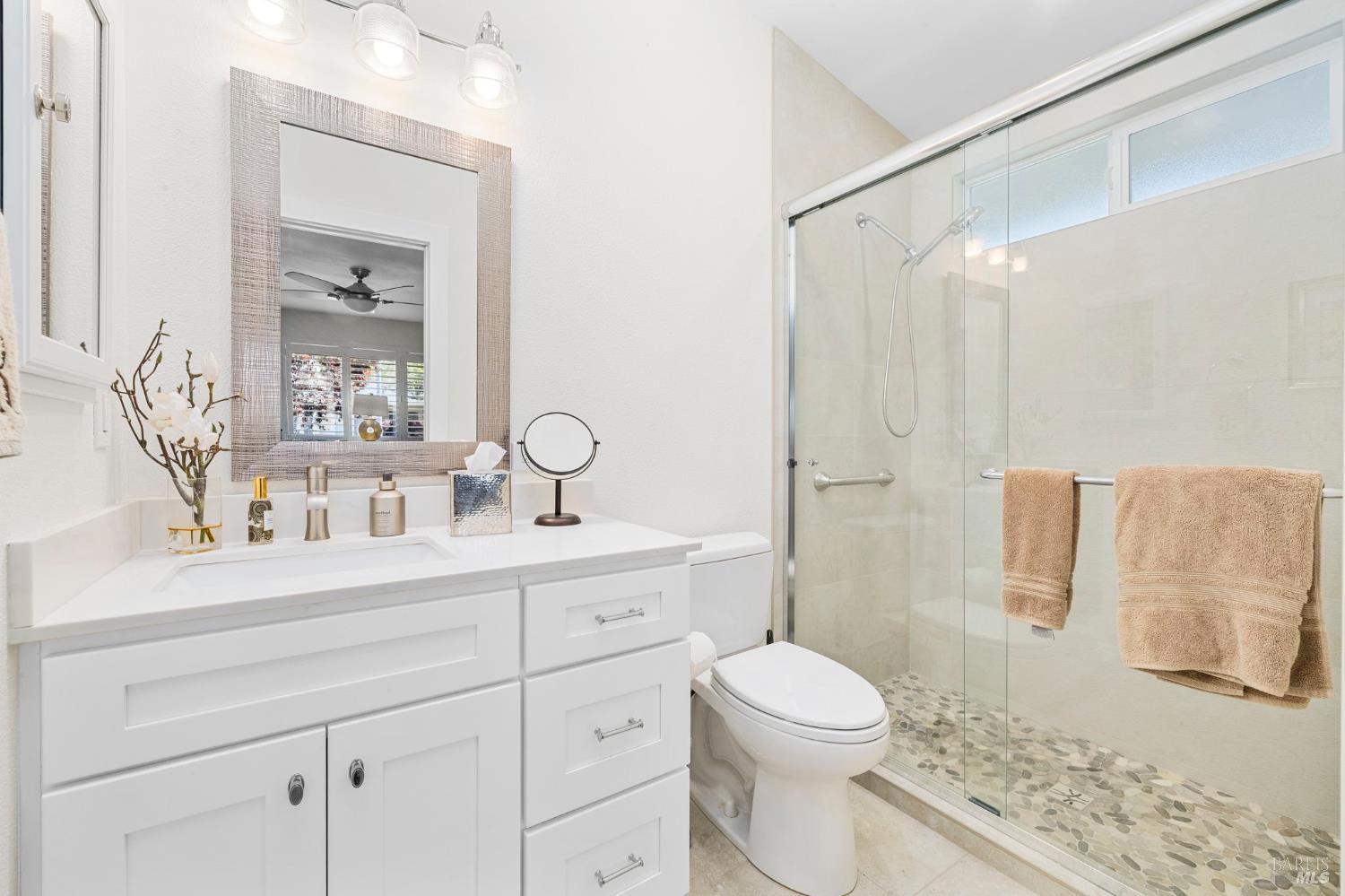 Detail Gallery Image 26 of 39 For 349 Pythian Rd, Santa Rosa,  CA 95409 - 2 Beds | 2/1 Baths