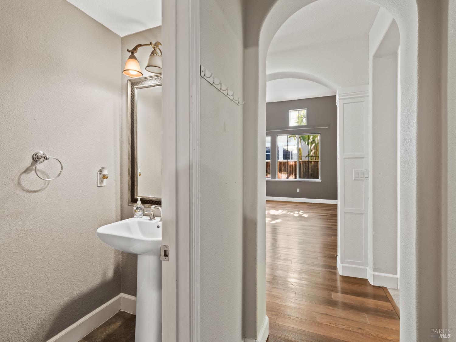 Detail Gallery Image 40 of 72 For 630 Purple Martin Dr, Vacaville,  CA 95687 - 5 Beds | 3/1 Baths