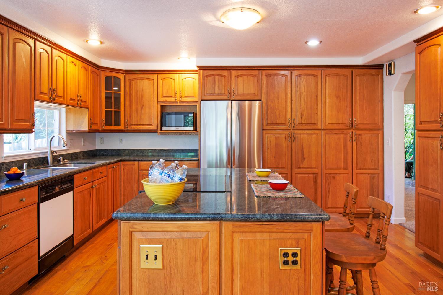 Detail Gallery Image 14 of 59 For 15866 Wright Dr, Guerneville,  CA 95446 - 3 Beds | 2 Baths