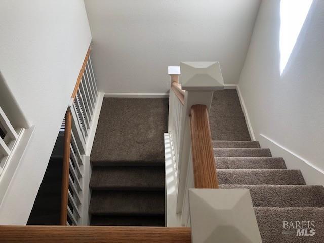 Detail Gallery Image 4 of 11 For 124 Palermo Way, Vacaville,  CA 95688 - 4 Beds | 2/1 Baths