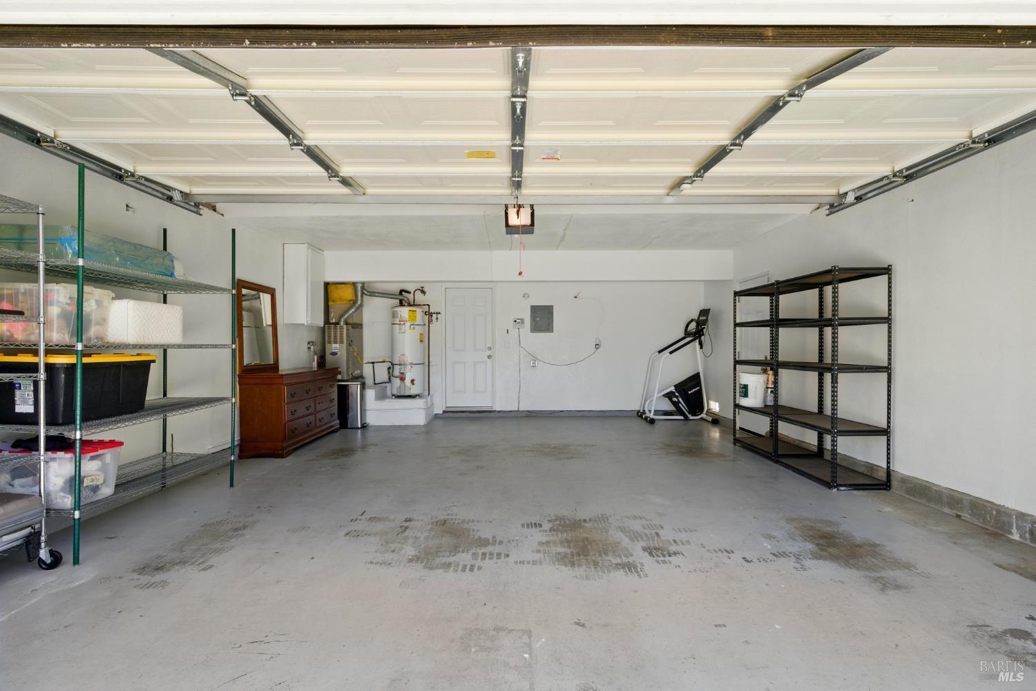 Detail Gallery Image 32 of 49 For 138 Nicole Way, Vallejo,  CA 94589 - 3 Beds | 2/1 Baths