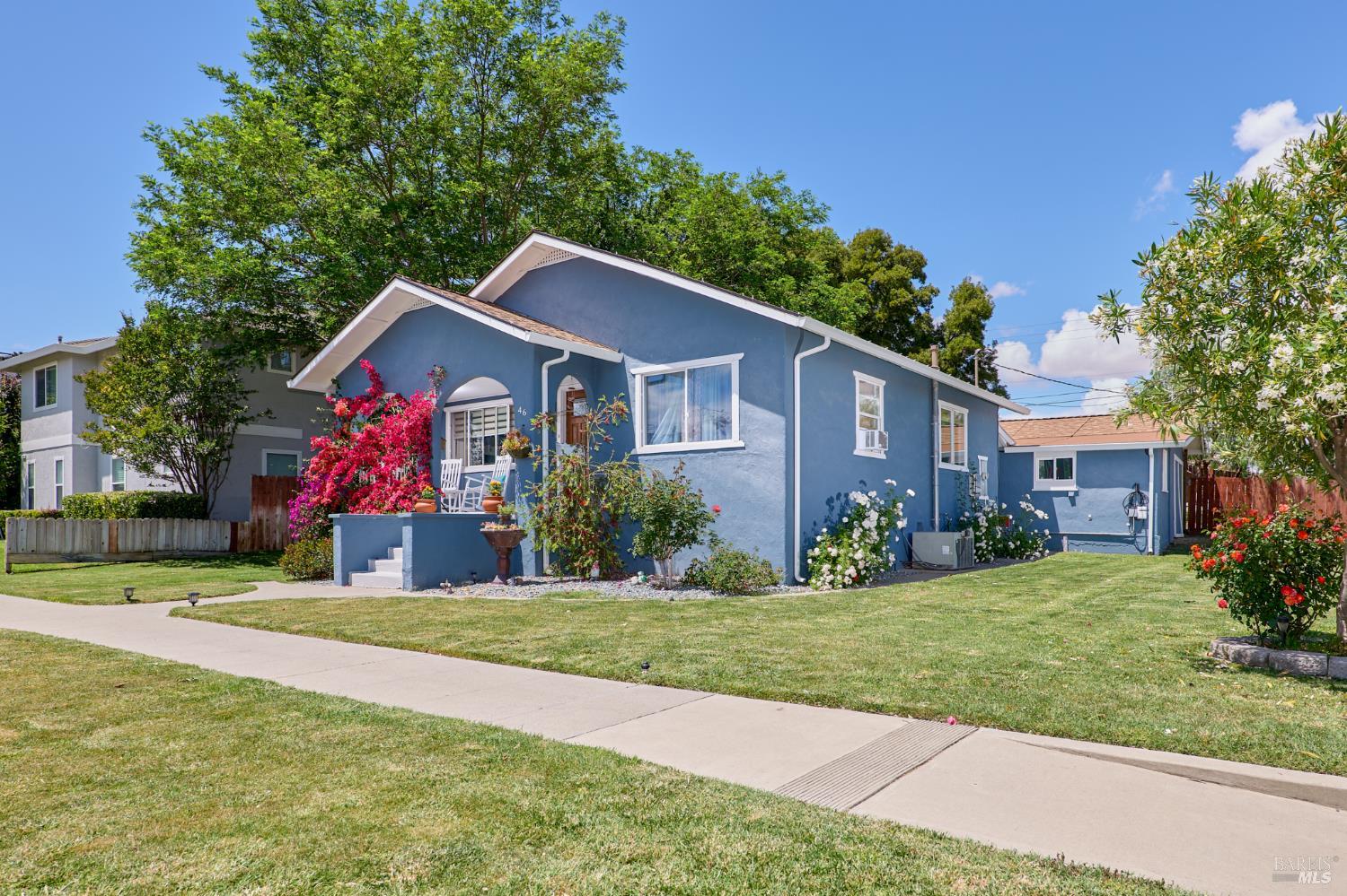 Detail Gallery Image 3 of 28 For 46 N 4th St, Rio Vista,  CA 94571 - 2 Beds | 1/1 Baths