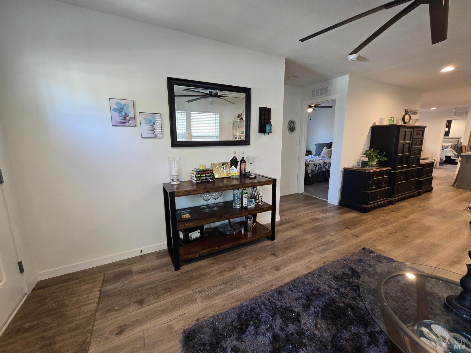 Detail Gallery Image 18 of 26 For 300 Stony Point Rd 403, Petaluma,  CA 94952 - 3 Beds | 2 Baths