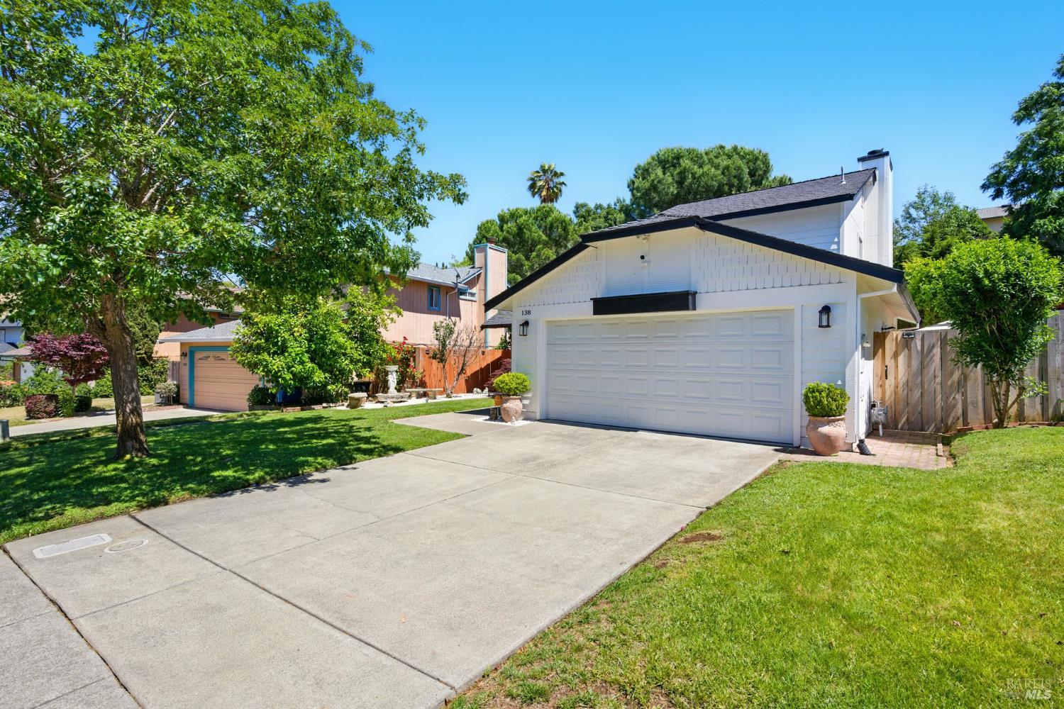 Detail Gallery Image 2 of 49 For 138 Nicole Way, Vallejo,  CA 94589 - 3 Beds | 2/1 Baths