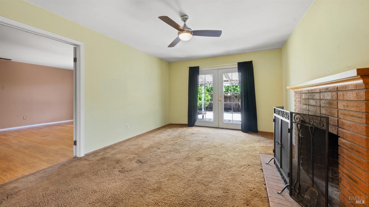 Detail Gallery Image 10 of 33 For 840 Newgate Way, Dixon,  CA 95620 - 3 Beds | 2 Baths