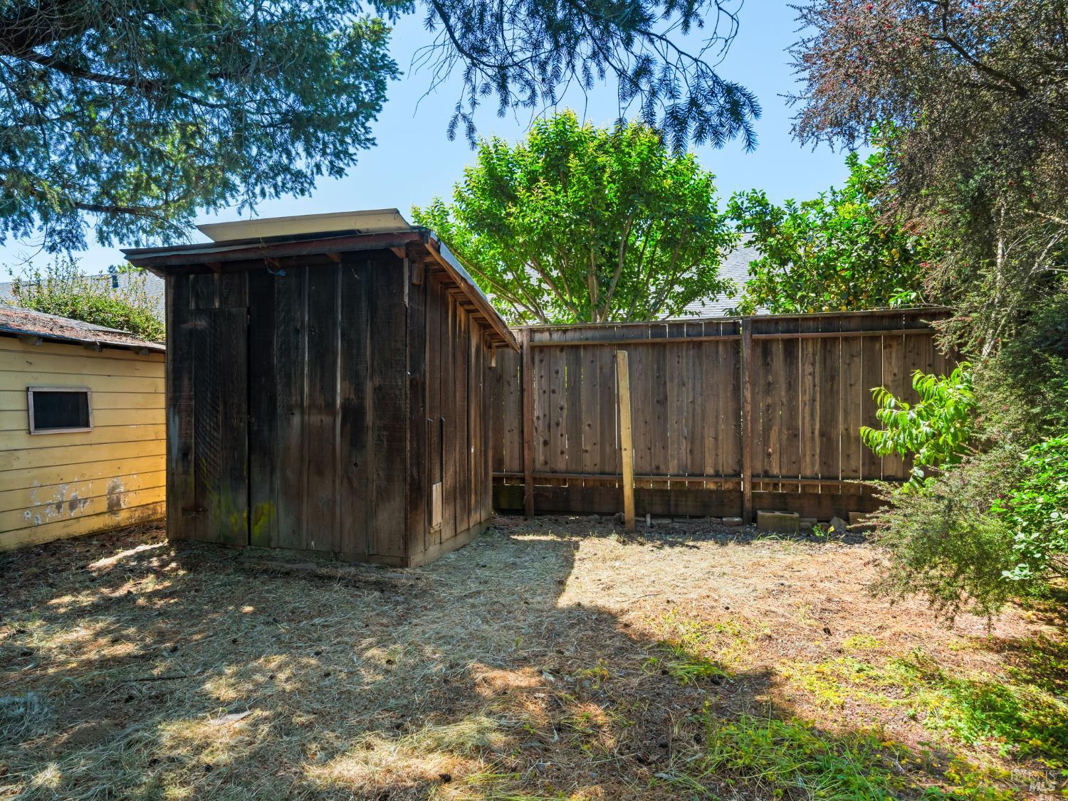 Detail Gallery Image 43 of 52 For 442 Piper St, Healdsburg,  CA 95448 - 3 Beds | 2 Baths