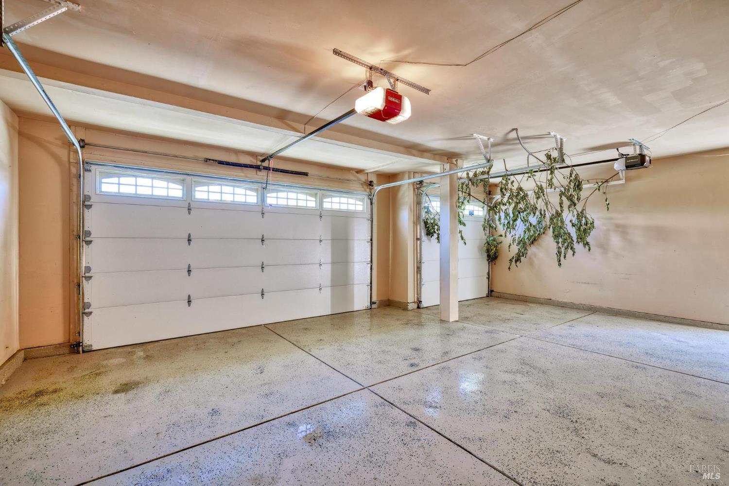 Detail Gallery Image 43 of 64 For 1101 Wildplum Ct, Vacaville,  CA 95687 - 6 Beds | 3 Baths