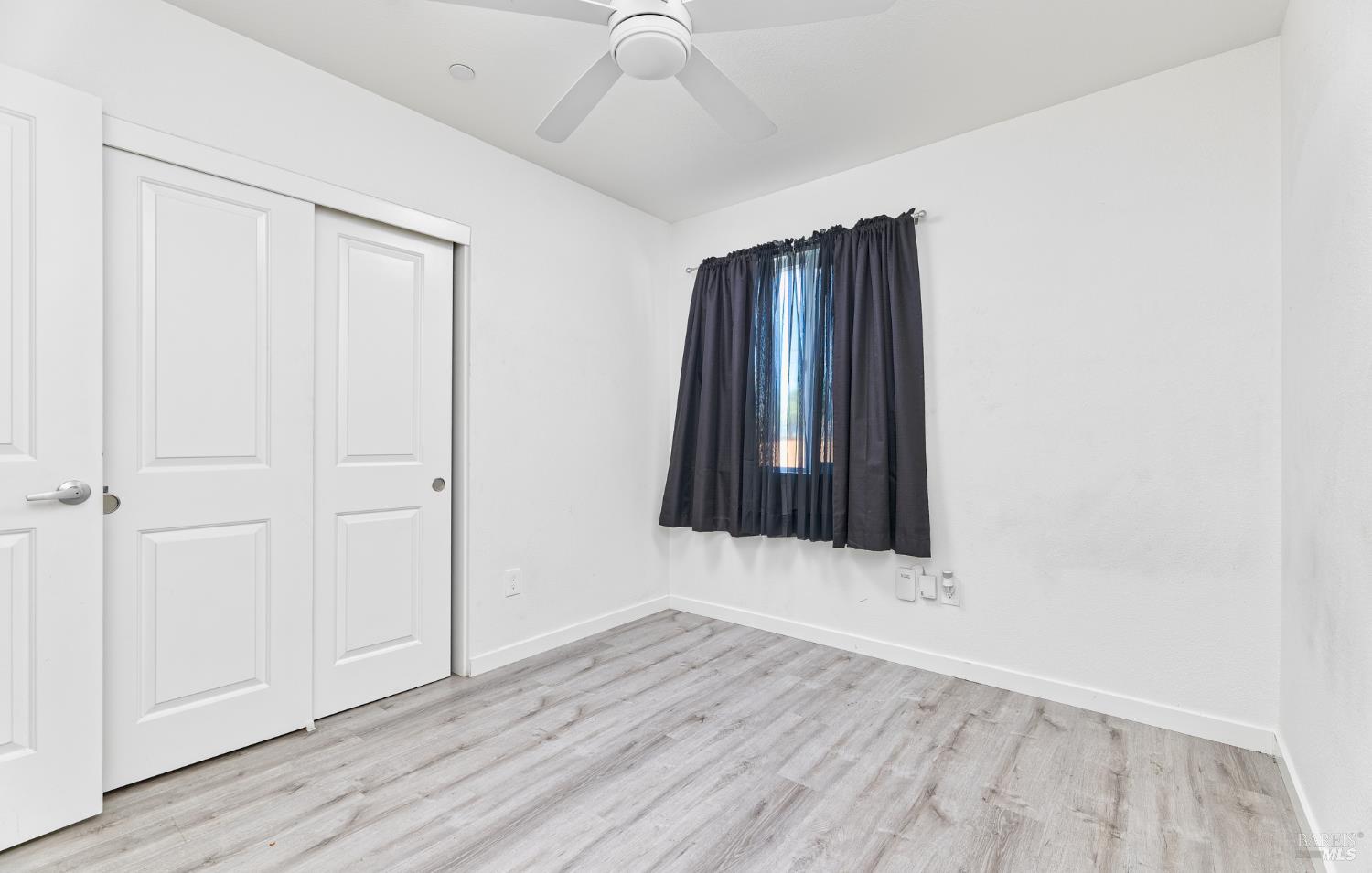 Detail Gallery Image 13 of 19 For 1282 Lindberg Ln, Petaluma,  CA 94954 - 4 Beds | 1/1 Baths