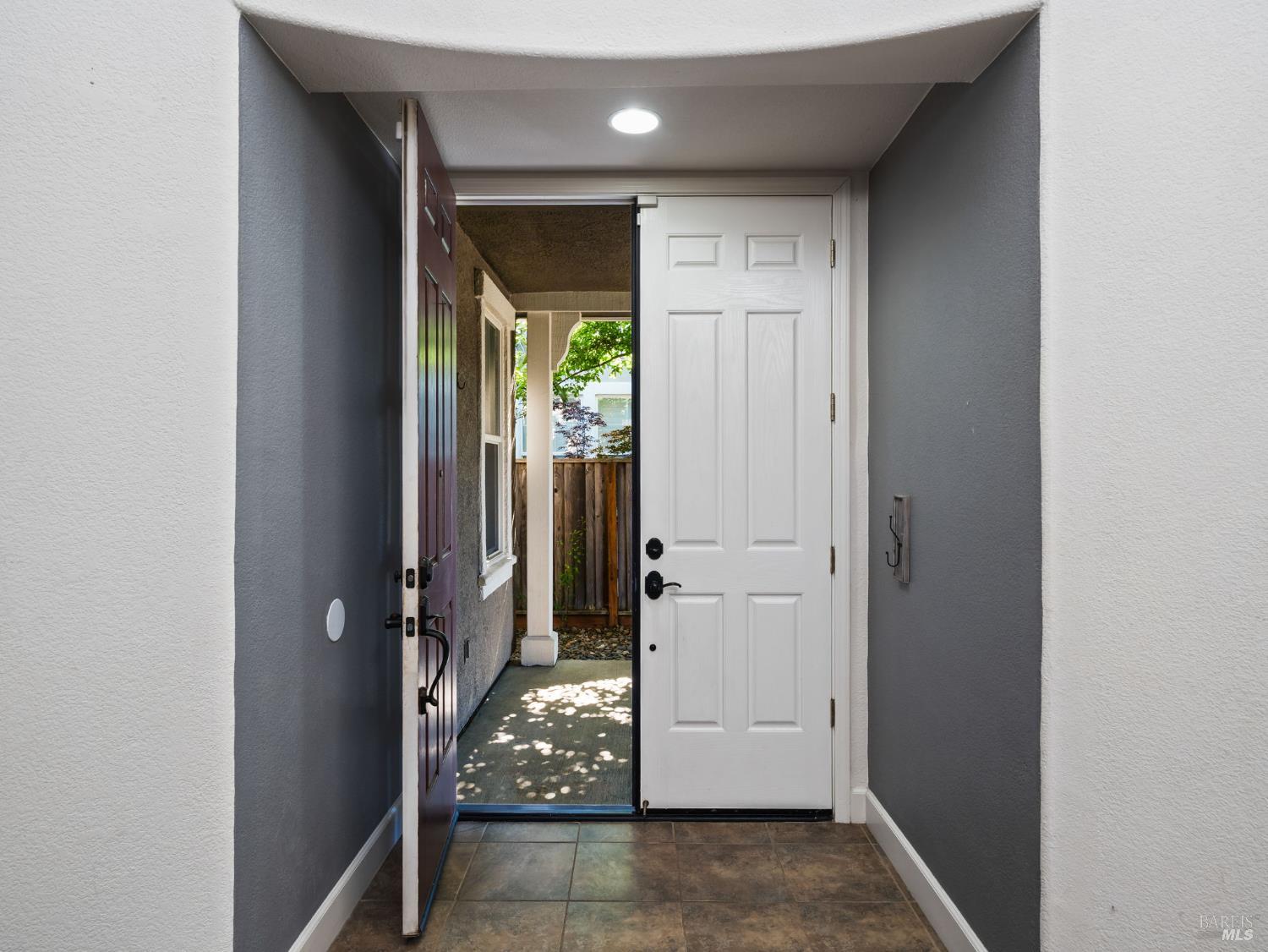 Detail Gallery Image 16 of 72 For 630 Purple Martin Dr, Vacaville,  CA 95687 - 5 Beds | 3/1 Baths