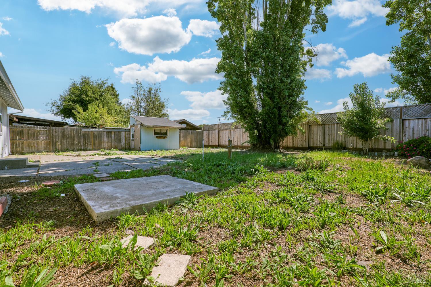 Detail Gallery Image 17 of 19 For 1282 Lindberg Ln, Petaluma,  CA 94954 - 4 Beds | 1/1 Baths