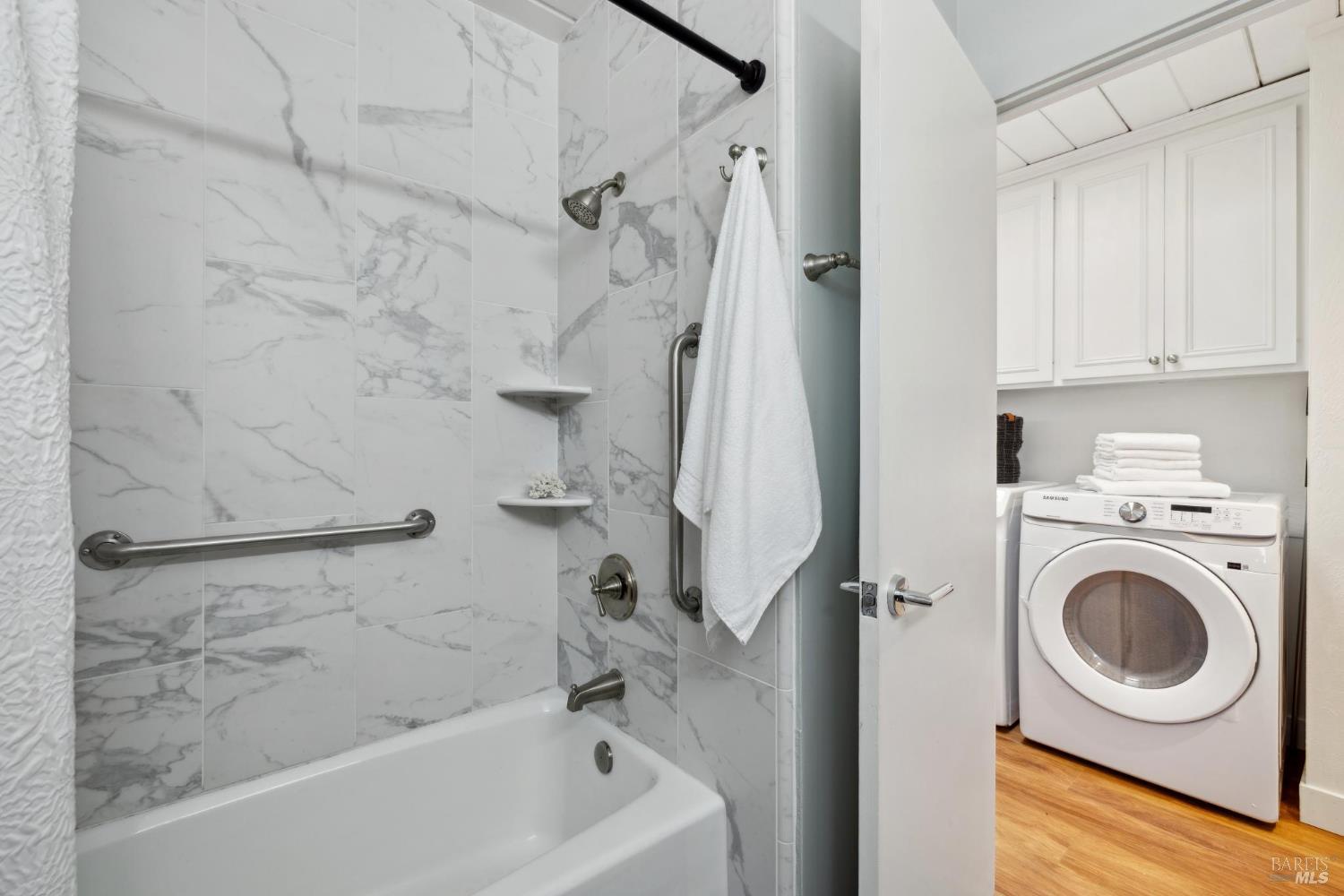 Detail Gallery Image 35 of 52 For 100 De La Guerra Rd, San Rafael,  CA 94903 - 4 Beds | 2 Baths