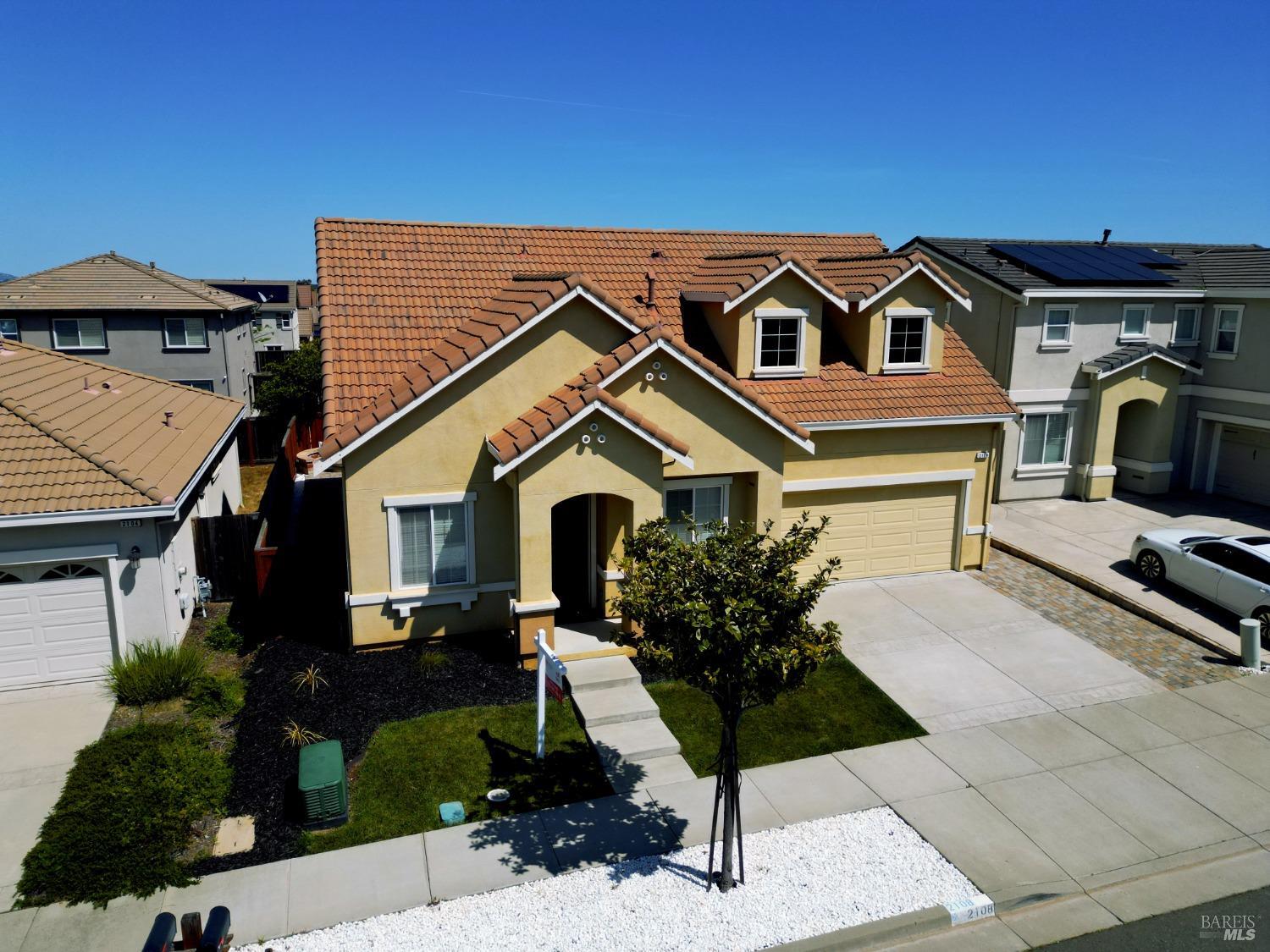 Detail Gallery Image 1 of 64 For 2108 Westphalian Dr, Fairfield,  CA 94534 - 5 Beds | 3 Baths