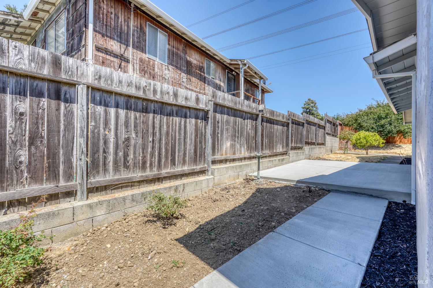 Detail Gallery Image 12 of 23 For 1004 Fulton Ave, Vallejo,  CA 94591 - 3 Beds | 2 Baths