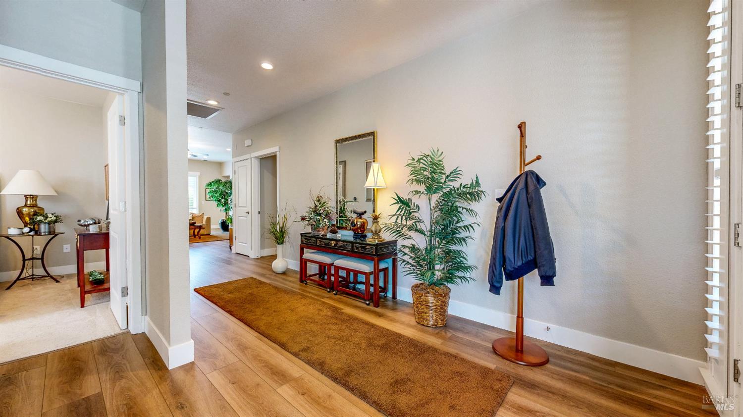 Detail Gallery Image 9 of 49 For 1431 Acorn Way, Windsor,  CA 95492 - 2 Beds | 2 Baths
