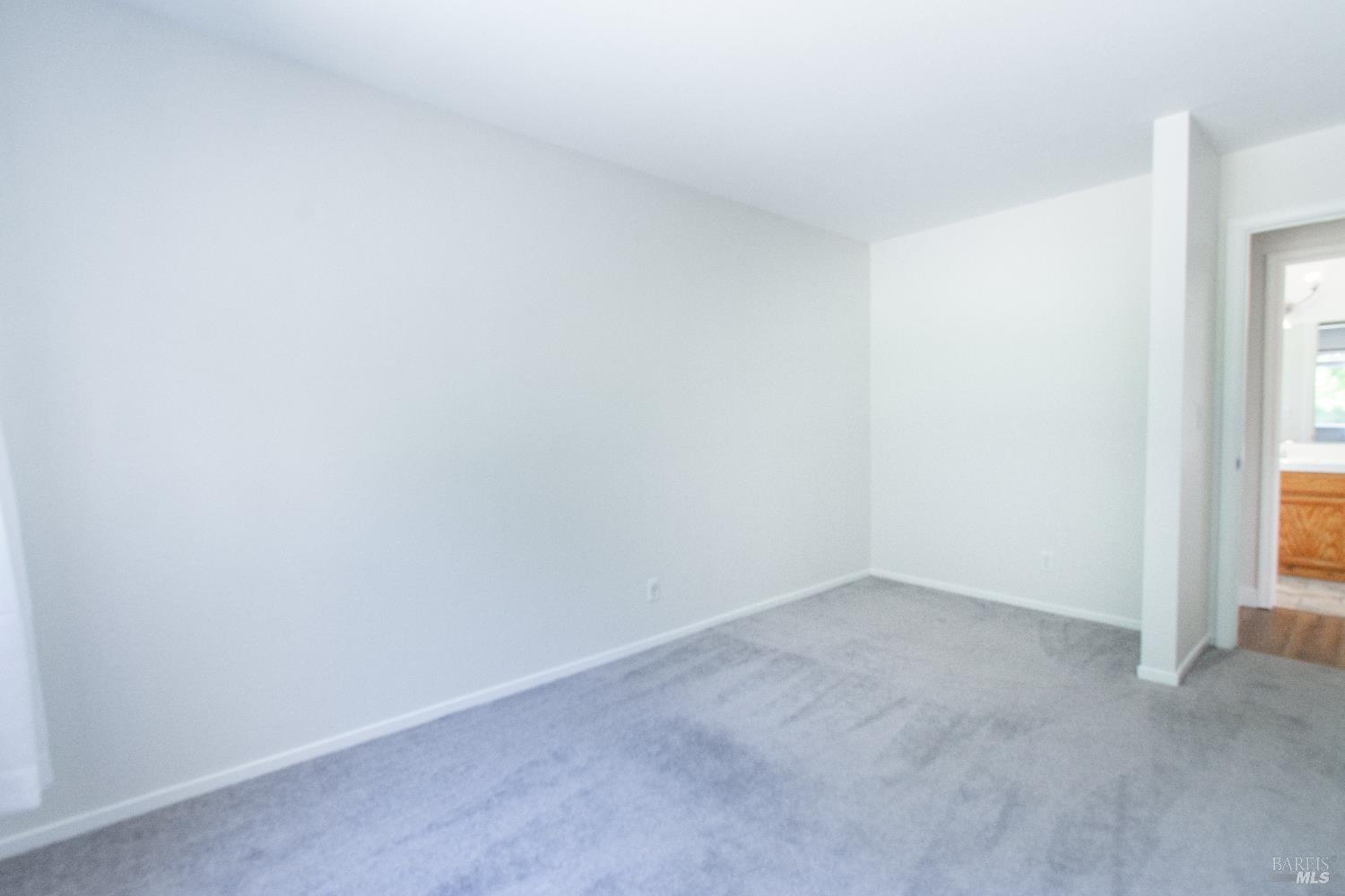 Detail Gallery Image 15 of 40 For 250 Carpenter Ct, Dixon,  CA 95620 - 5 Beds | 2/1 Baths