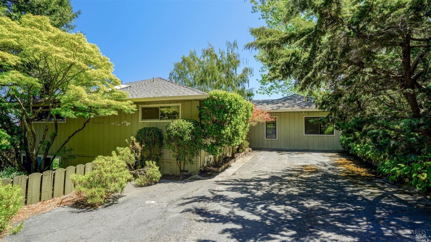 Detail Gallery Image 1 of 1 For 7470 Kennedy Rd, Sebastopol,  CA 95472 - 3 Beds | 2 Baths