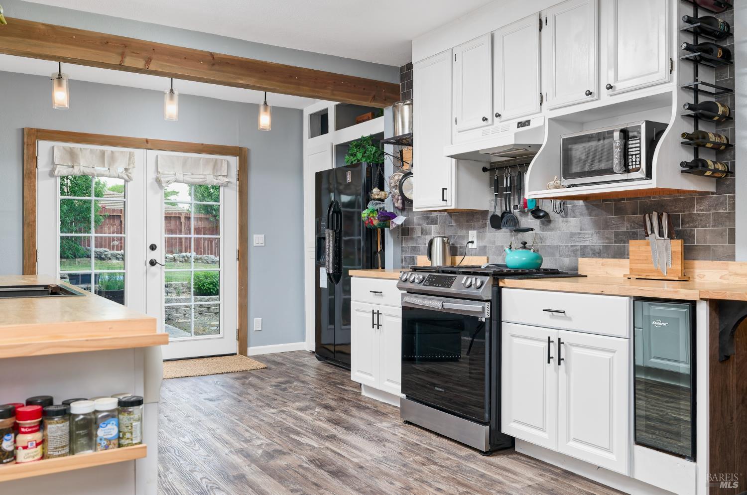 Detail Gallery Image 12 of 28 For 46 N 4th St, Rio Vista,  CA 94571 - 2 Beds | 1/1 Baths