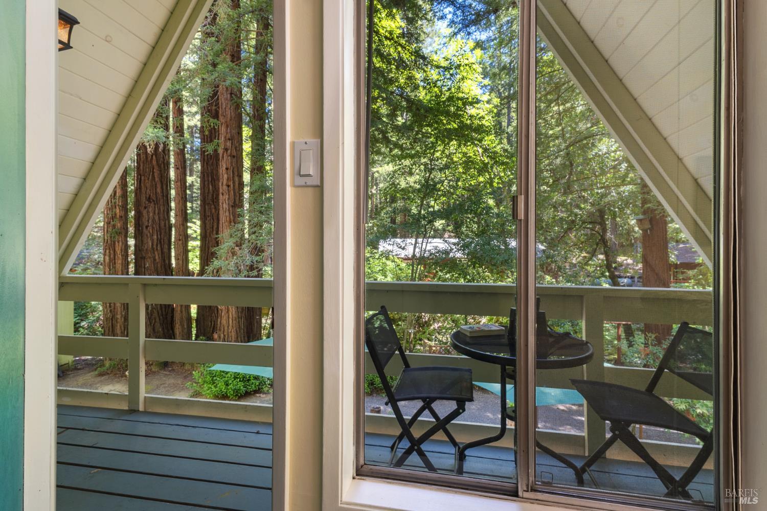 Detail Gallery Image 18 of 27 For 14503 Camino Del Arroyo Rd, Guerneville,  CA 95446 - 2 Beds | 2 Baths