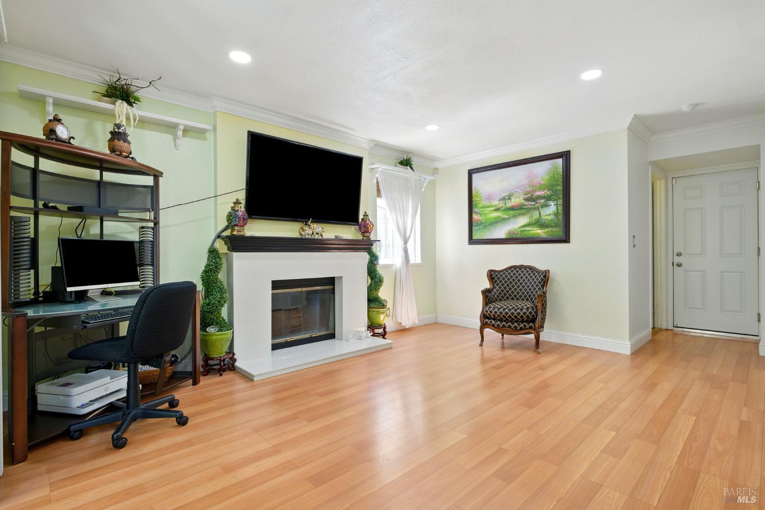 Detail Gallery Image 17 of 49 For 138 Nicole Way, Vallejo,  CA 94589 - 3 Beds | 2/1 Baths