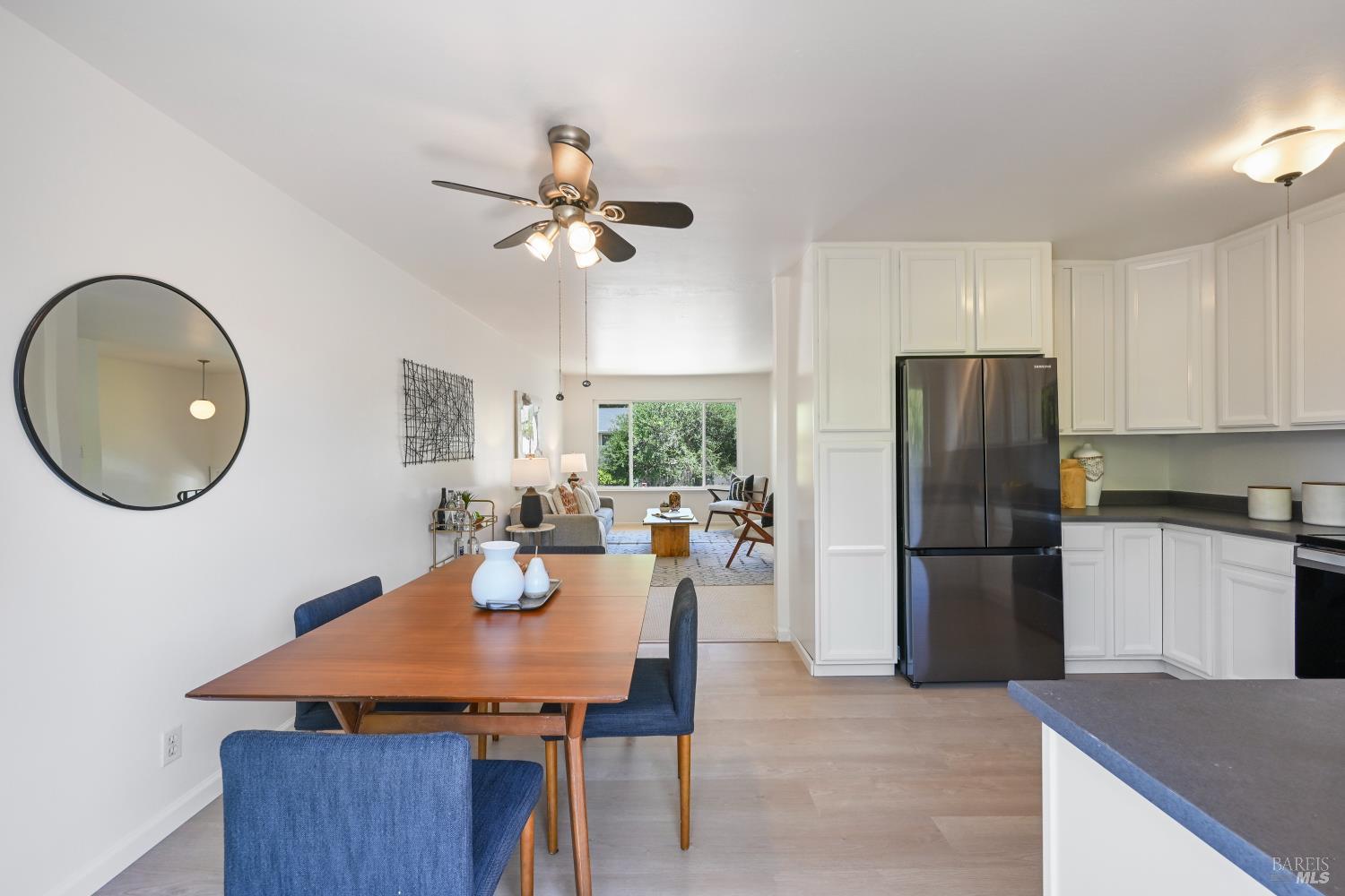 Detail Gallery Image 15 of 44 For 663 Cherry St, Novato,  CA 94945 - 3 Beds | 2 Baths