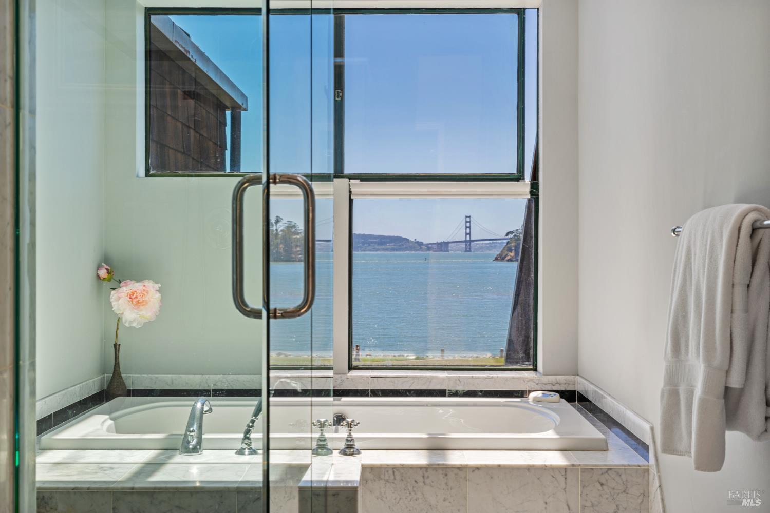 Detail Gallery Image 26 of 46 For 1910 Mar West St, Tiburon,  CA 94920 - 3 Beds | 2/1 Baths