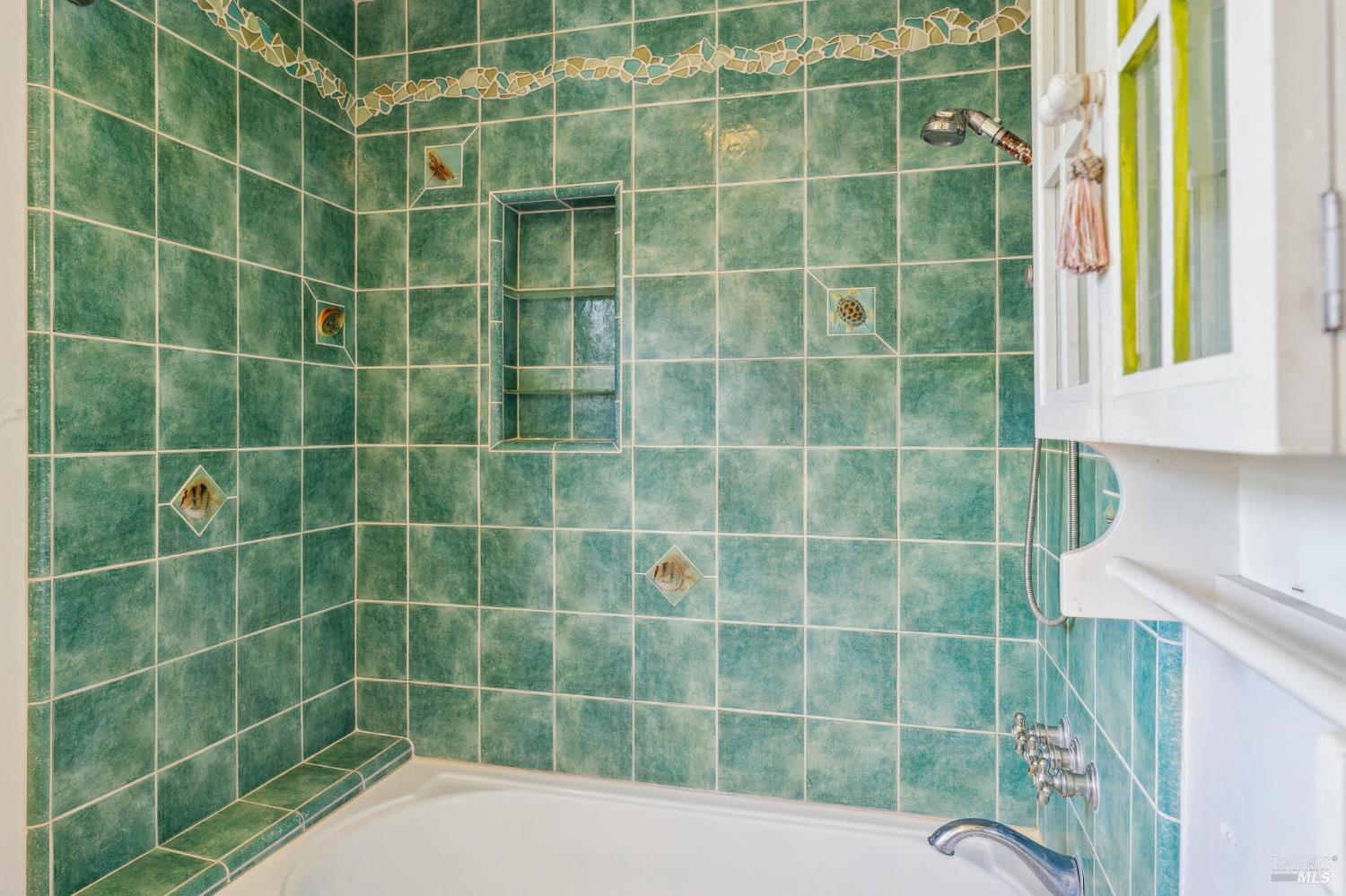 Detail Gallery Image 23 of 33 For 608 Mountain View Ave, Petaluma,  CA 94952 - 2 Beds | 1 Baths