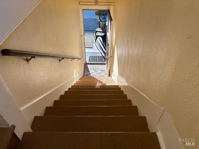 Detail Gallery Image 24 of 29 For 1040 First St, Benicia,  CA 94510 - 3 Beds | 1 Baths