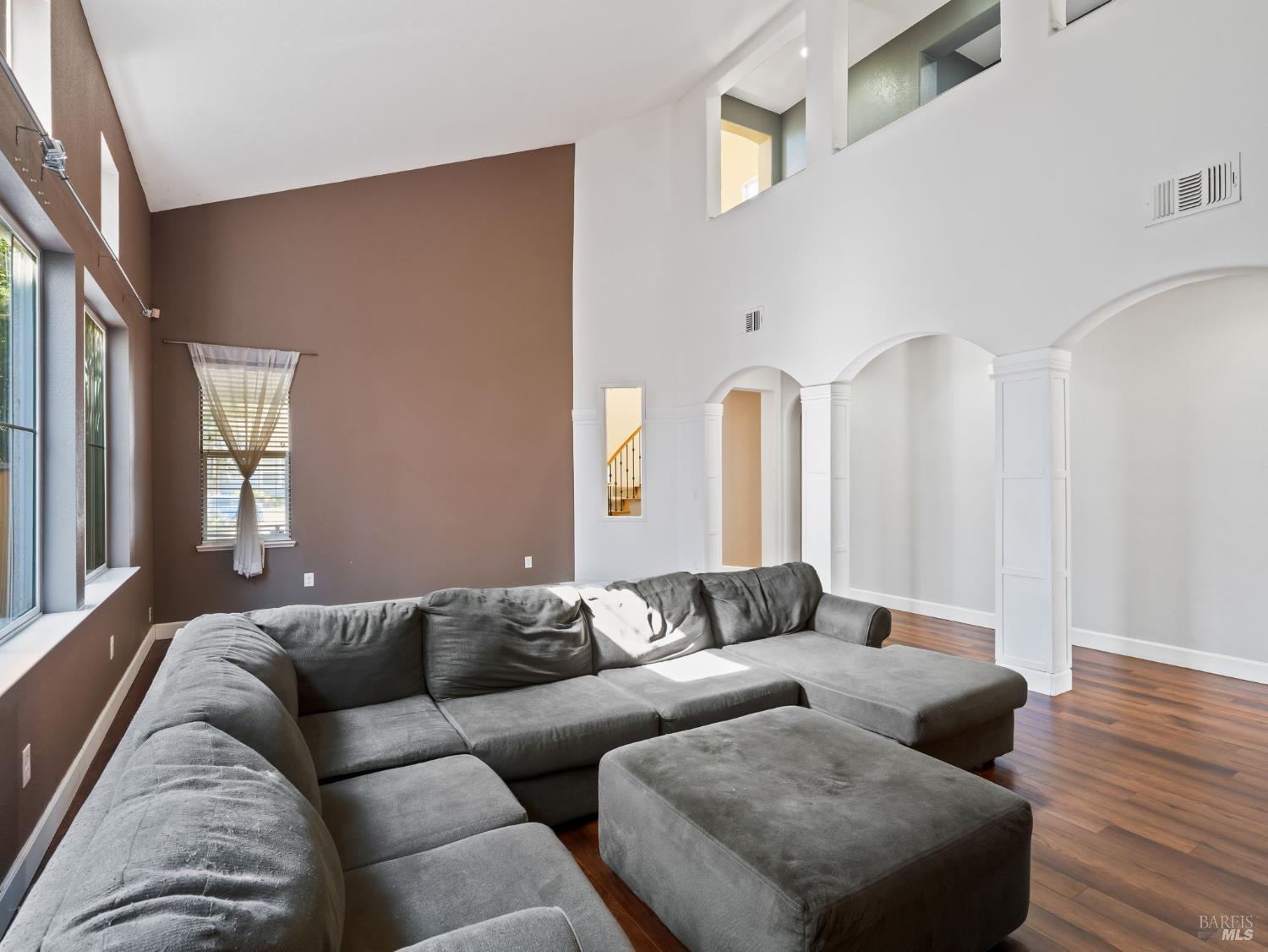 Detail Gallery Image 34 of 72 For 630 Purple Martin Dr, Vacaville,  CA 95687 - 5 Beds | 3/1 Baths