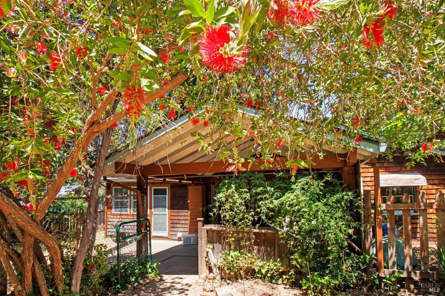 Detail Gallery Image 6 of 59 For 15866 Wright Dr, Guerneville,  CA 95446 - 3 Beds | 2 Baths