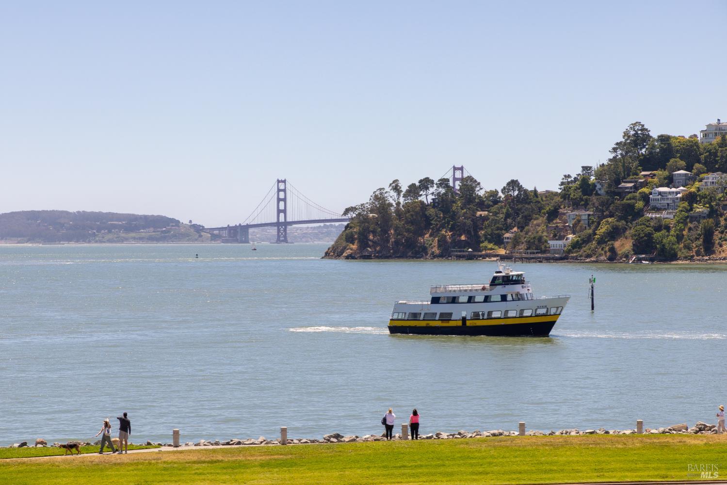 Detail Gallery Image 6 of 46 For 1910 Mar West St, Tiburon,  CA 94920 - 3 Beds | 2/1 Baths