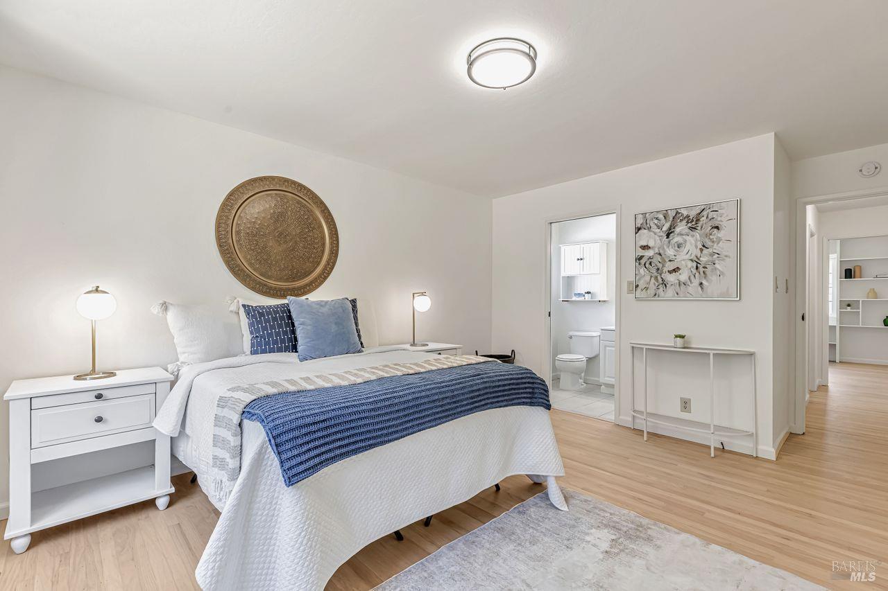 Detail Gallery Image 23 of 43 For 347 Major Dr, Santa Rosa,  CA 95403 - 3 Beds | 2 Baths