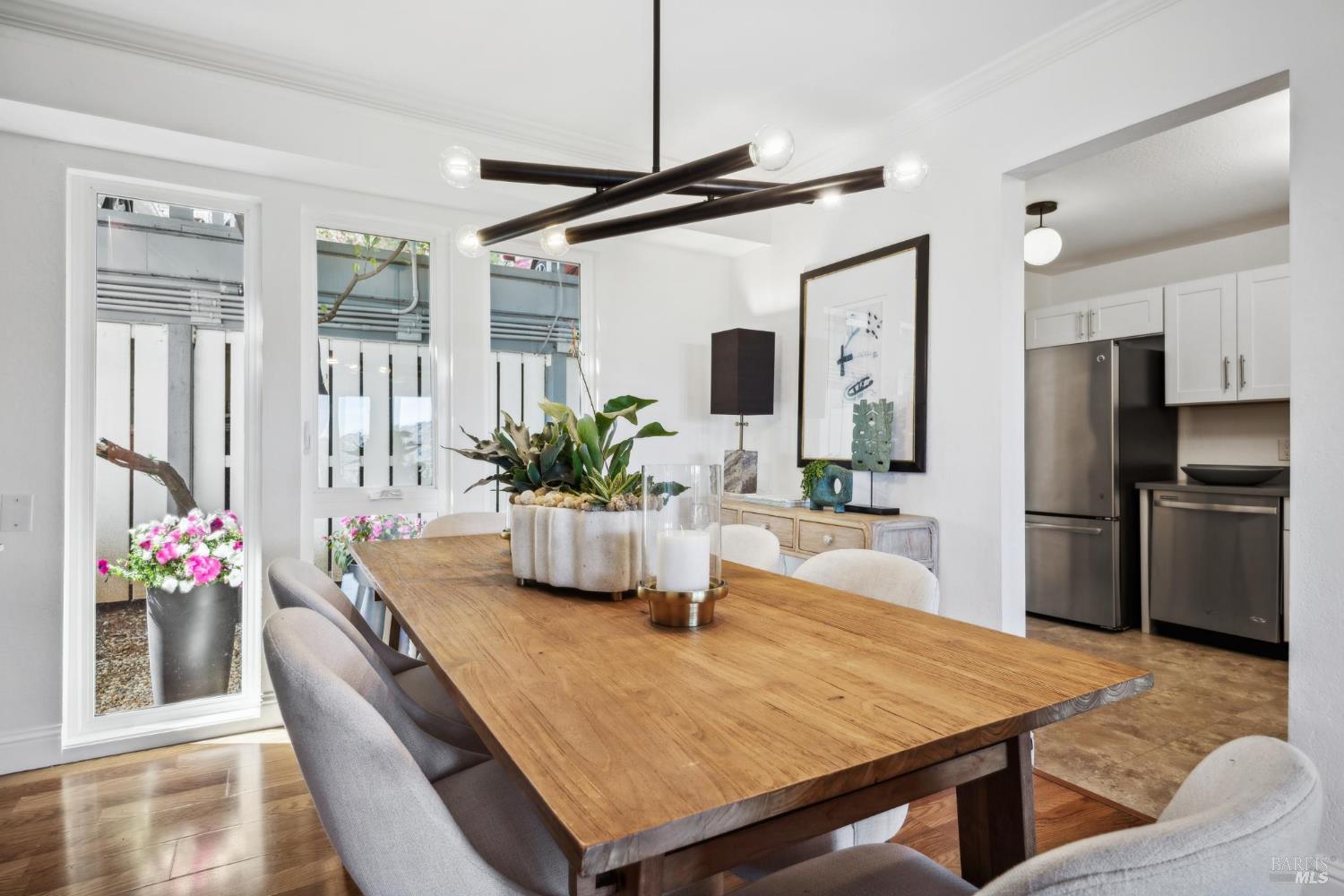 Detail Gallery Image 16 of 46 For 15 Harbor Oak Dr #12,  Tiburon,  CA 94920 - 2 Beds | 2 Baths