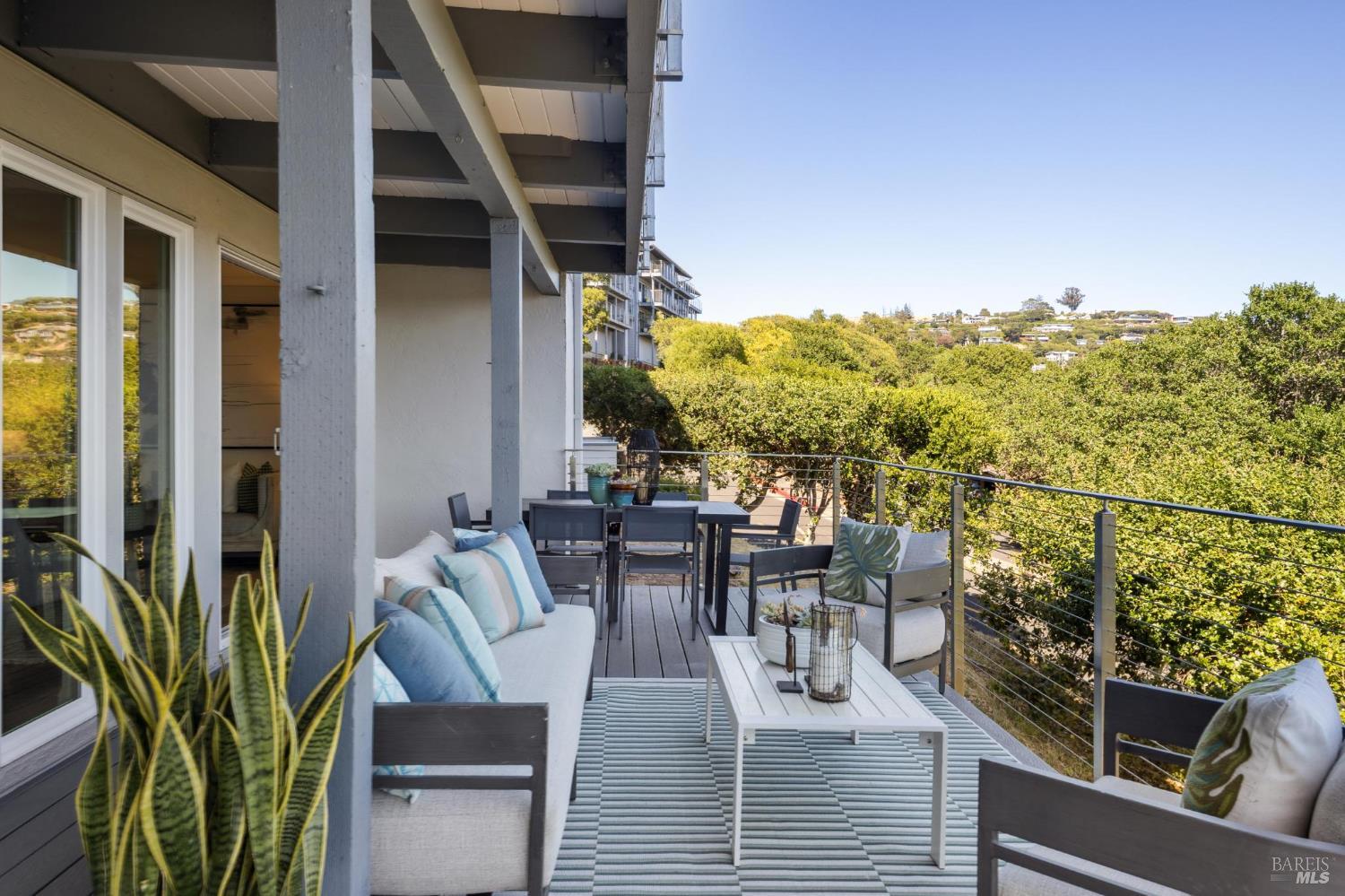 Detail Gallery Image 37 of 46 For 15 Harbor Oak Dr #12,  Tiburon,  CA 94920 - 2 Beds | 2 Baths