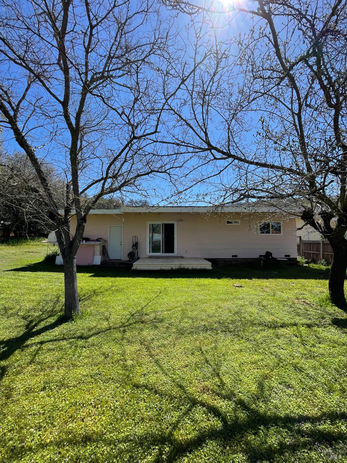 Detail Gallery Image 4 of 4 For 6956 Plaza Ct, Lucerne,  CA 95458 - 2 Beds | 1 Baths