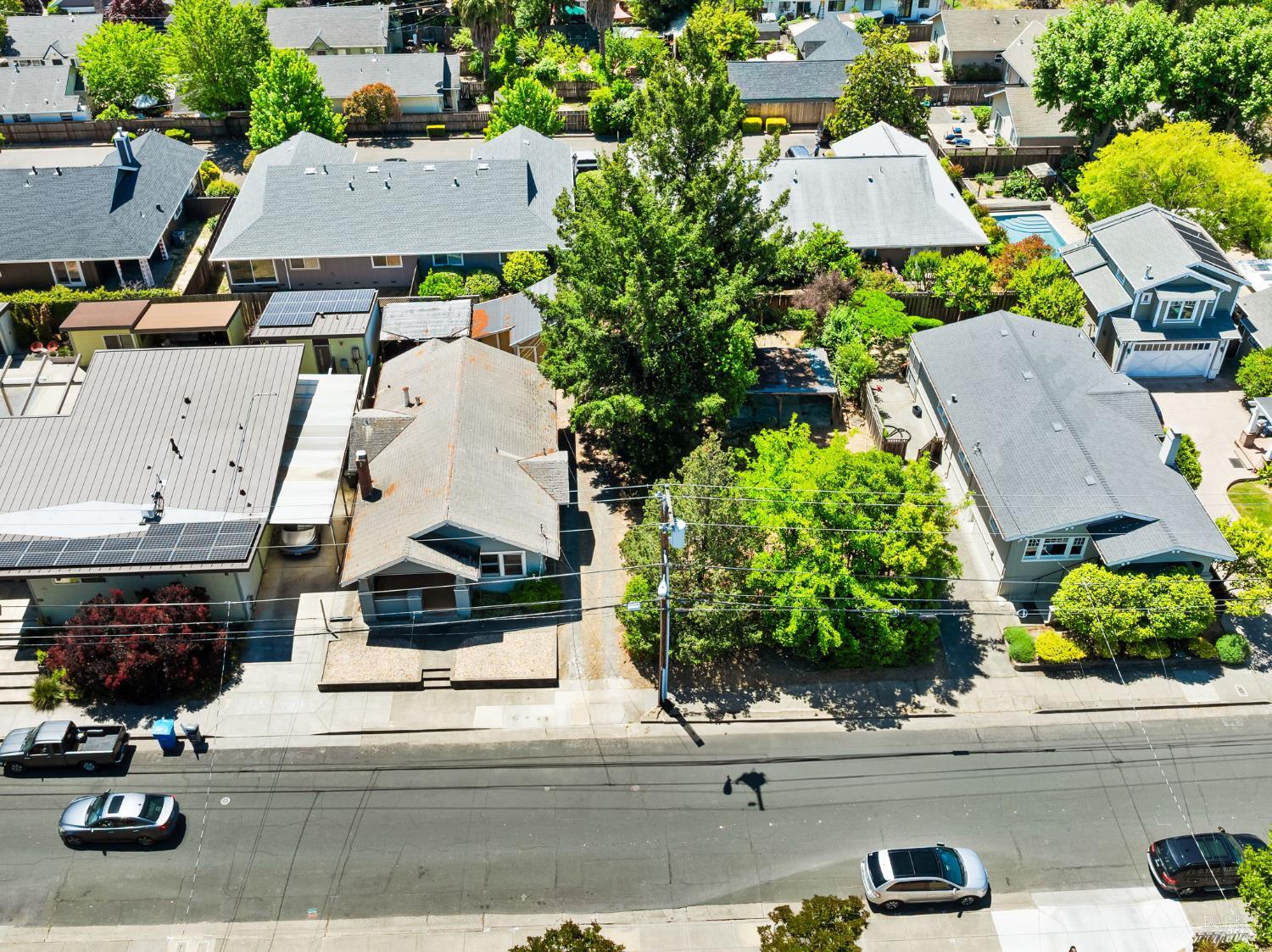 Detail Gallery Image 50 of 52 For 442 Piper St, Healdsburg,  CA 95448 - 3 Beds | 2 Baths