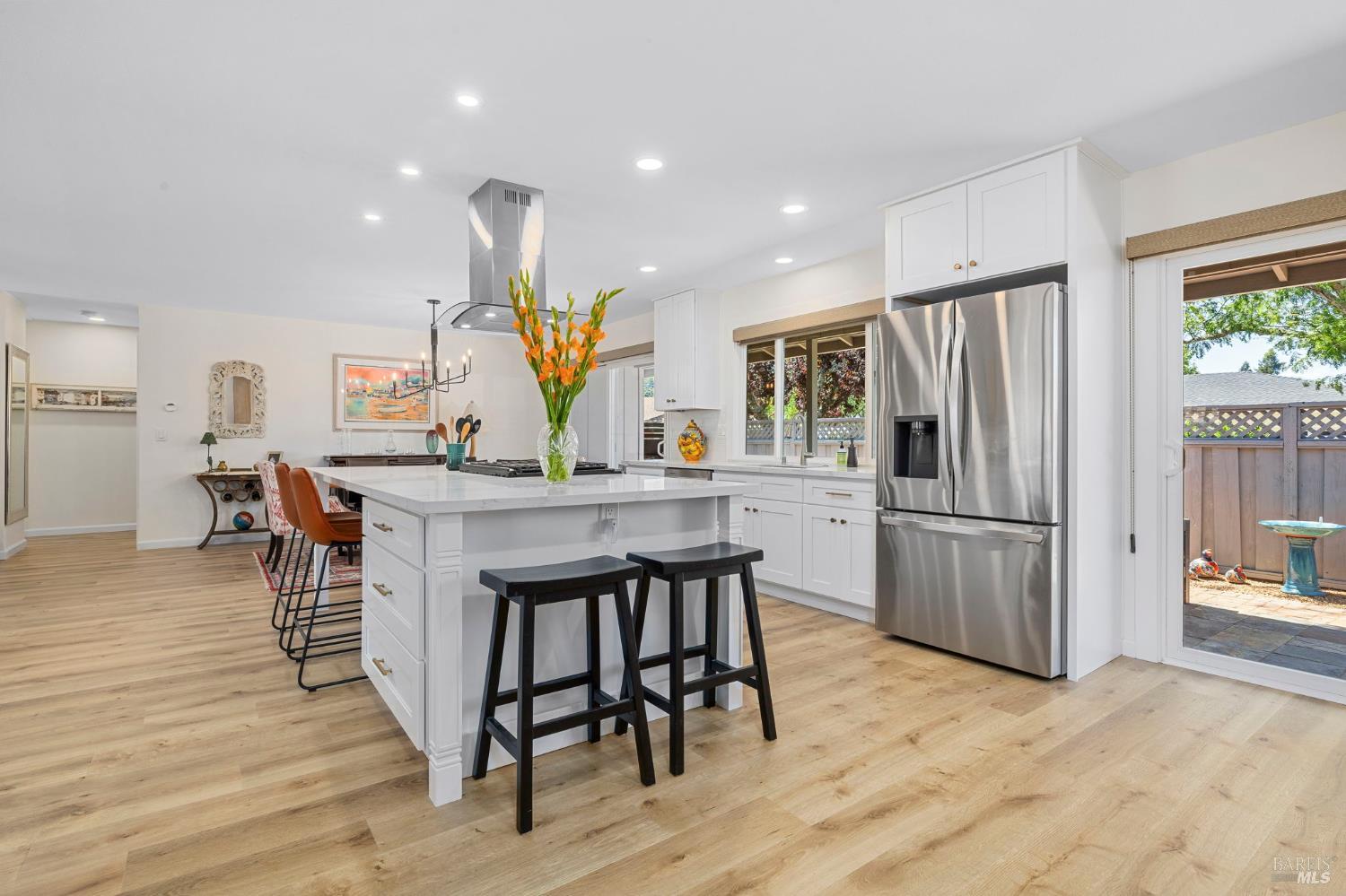 Detail Gallery Image 18 of 39 For 349 Pythian Rd, Santa Rosa,  CA 95409 - 2 Beds | 2/1 Baths