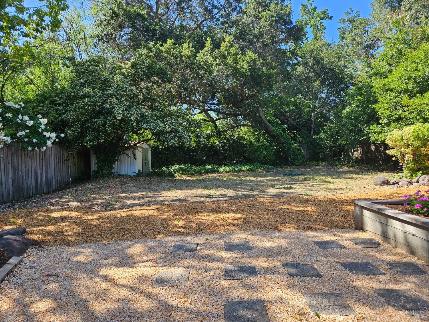 Detail Gallery Image 9 of 43 For 347 Major Dr, Santa Rosa,  CA 95403 - 3 Beds | 2 Baths