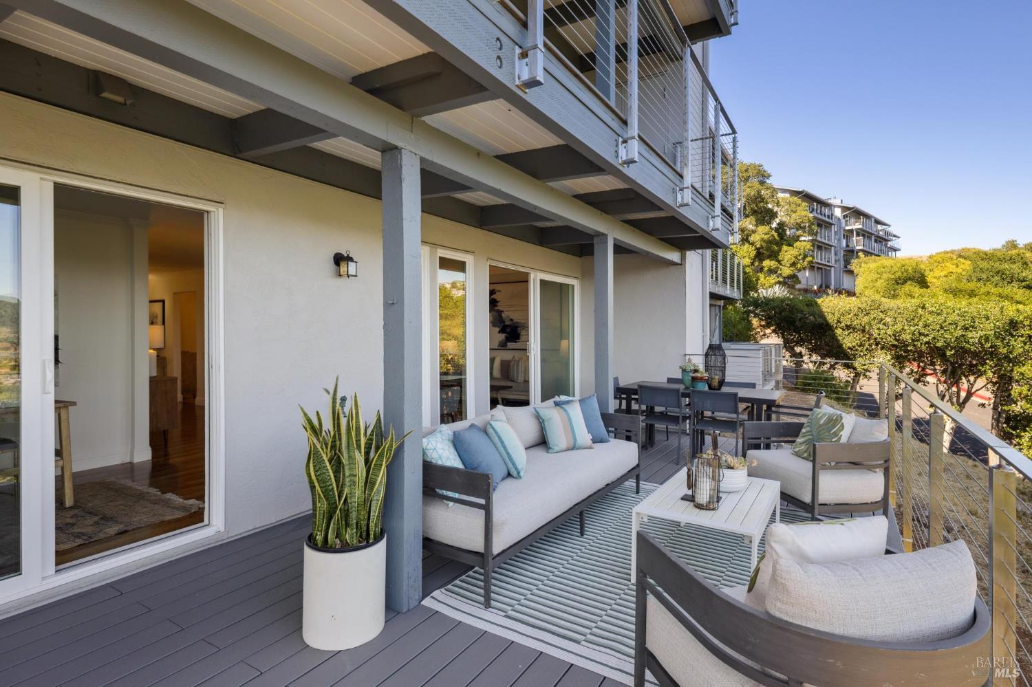 Detail Gallery Image 24 of 46 For 15 Harbor Oak Dr #12,  Tiburon,  CA 94920 - 2 Beds | 2 Baths