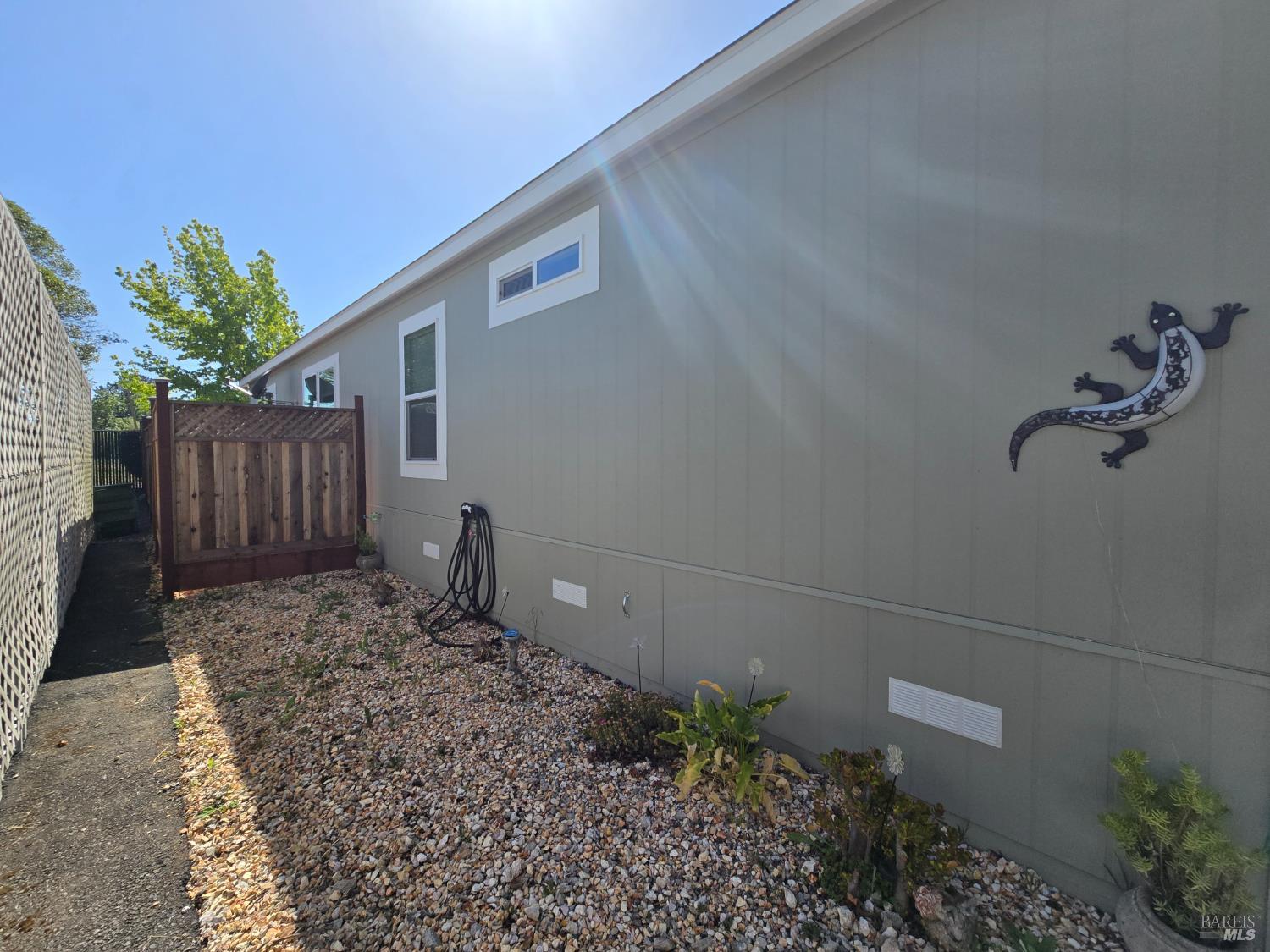 Detail Gallery Image 22 of 26 For 300 Stony Point Rd 403, Petaluma,  CA 94952 - 3 Beds | 2 Baths