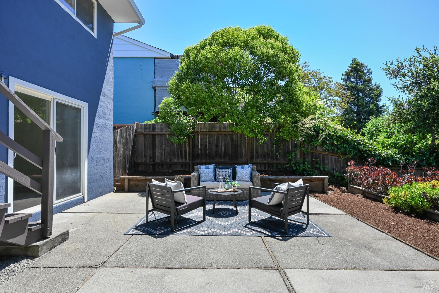 Detail Gallery Image 35 of 44 For 663 Cherry St, Novato,  CA 94945 - 3 Beds | 2 Baths