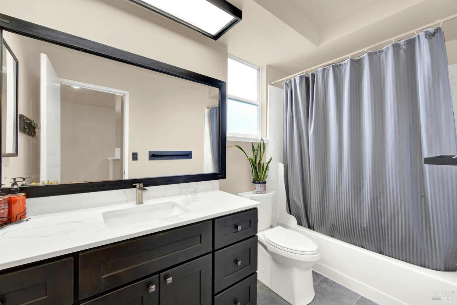 Detail Gallery Image 49 of 80 For 3327 Colonial Ct, Fairfield,  CA 94534 - 4 Beds | 3 Baths