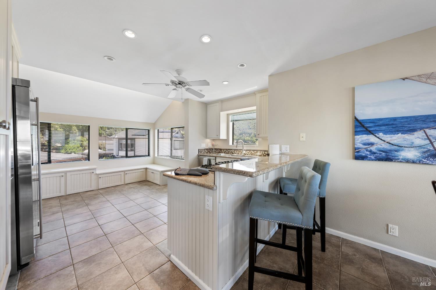 Detail Gallery Image 16 of 68 For 2998 Willow Rd, Kelseyville,  CA 95451 - 2 Beds | 2 Baths