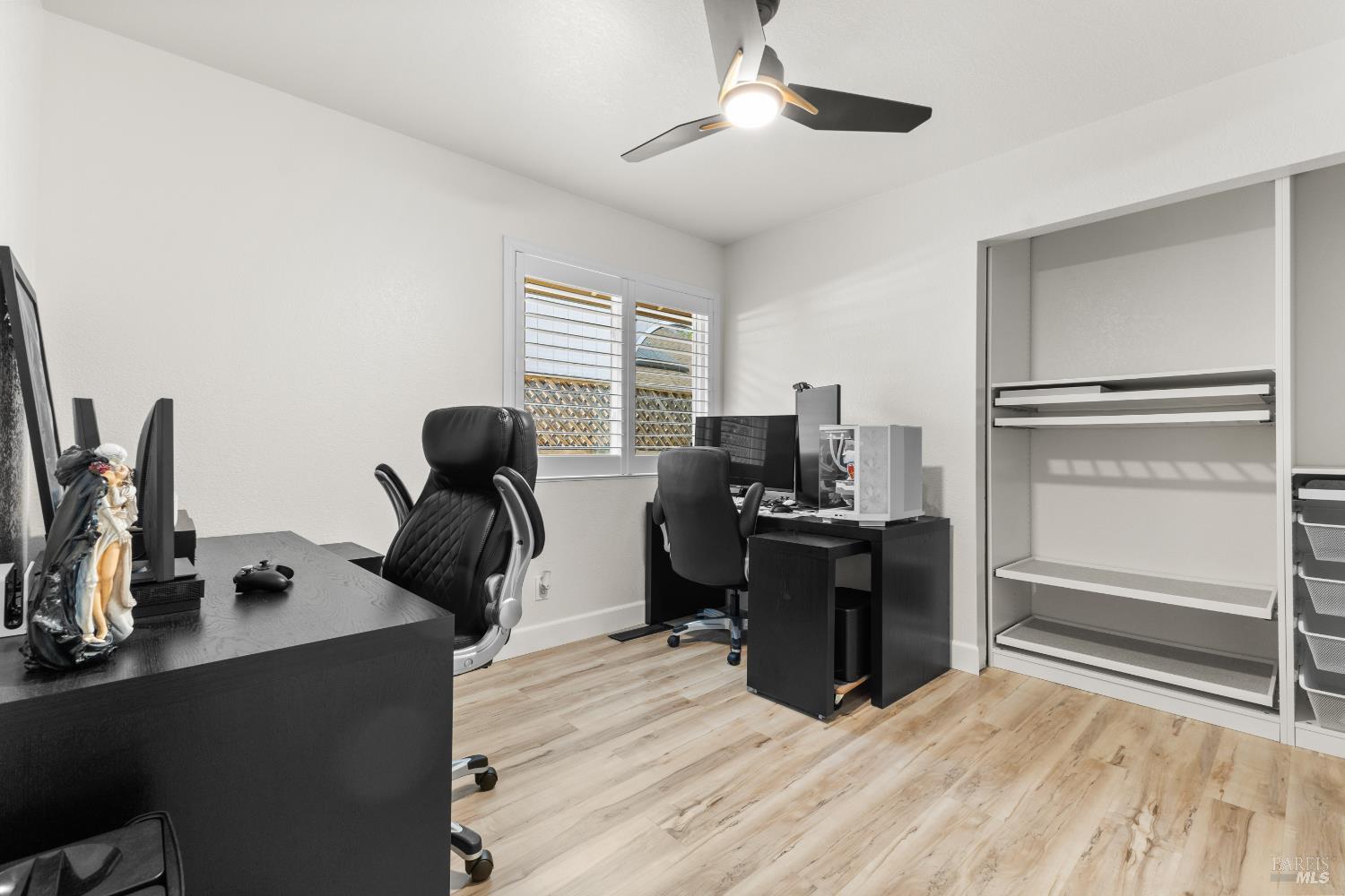Detail Gallery Image 25 of 31 For 9508 Jessica Dr, Windsor,  CA 95492 - 4 Beds | 2 Baths