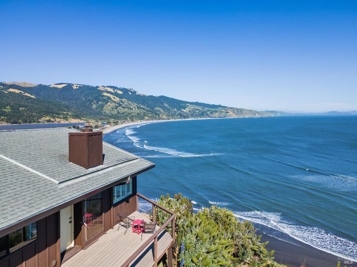 Detail Gallery Image 1 of 52 For 71 Crescente Ave, Bolinas,  CA 94924 - 3 Beds | 2 Baths